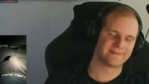 Snapshot of croissant911 chatting on 04-15-26, 06:42 Anderson online show from 04-15-26, 06:42