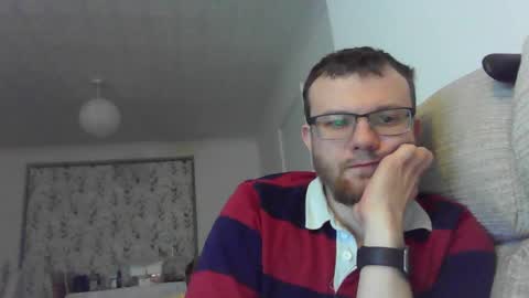 Snapshot of cropper4fun chatting on 12-10-24, 07:54 Cropper online show from 12-10-24, 07:54