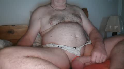 Snapshot of crowbarbi chatting on 05-14-26, 11:50 Crowbarbi online show from 05-14-26, 11:50