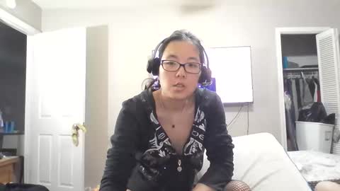 Crownandkat online show from 02-23-26, 04:43