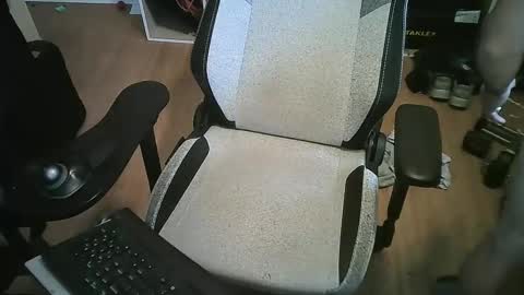 Snapshot of crox420 chatting on 09-15-25, 06:08 crox420 online show from 09-15-25, 06:08