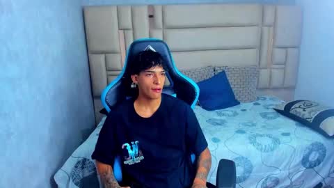 Croy online show from 02-23-26, 07:11