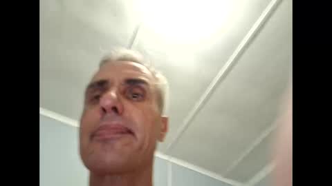 Crucut online show from 12-22-24, 07:31