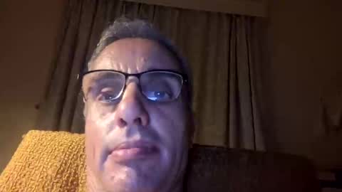 Crucut online show from 01-12-25, 10:54