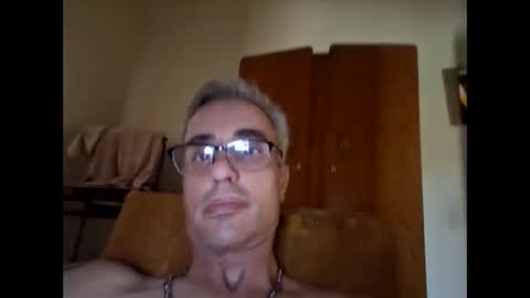 Crucut online show from 01-16-25, 07:17