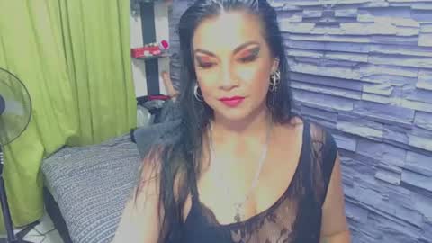 cruela_deviil online show from 02-26-25, 11:48