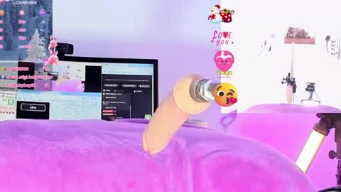 Mia online show from 12-28-24, 02:01