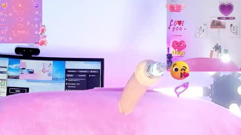 Mia online show from 11-29-25, 08:34