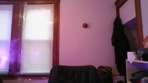 Snapshot of crush380 chatting on 12-30-24, 08:25 Crush380 online show from 12-30-24, 08:25