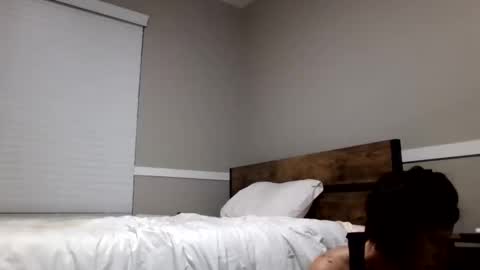 Snapshot of crushin_it chatting on 09-10-25, 05:40 crushin_it online show from 09-10-25, 05:40