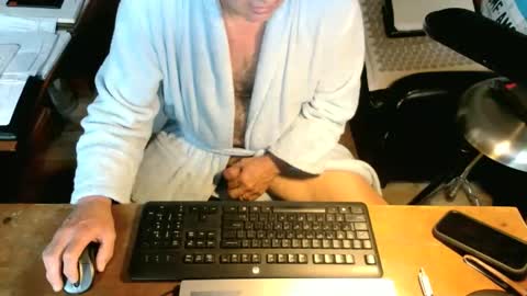 Snapshot of crushit chatting on 02-18-26, 08:27 Crushit online show from 02-18-26, 08:27