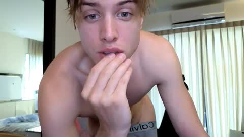 Lin inst lingoodyy online show from 11-28-25, 05:32