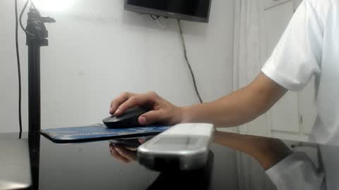 Snapshot of crys_22 chatting on 11-10-25, 01:26 crys_22 online show from 11-10-25, 01:26