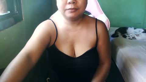 Snapshot of crystal_april chatting on 07-20-26, 07:22 Crys online show from 07-20-26, 07:22