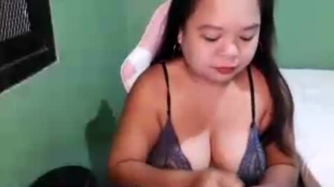 Snapshot of crystal_april chatting on 08-01-26, 09:25 Crys online show from 08-01-26, 09:25