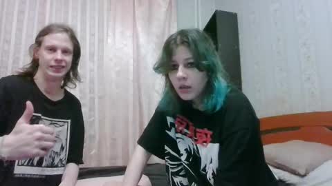 Snapshot of crystal_porn_love chatting on 12-24-24, 10:06 Crystal and Marcl online show from 12-24-24, 10:06