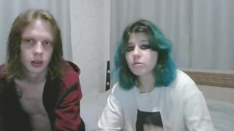 Snapshot of crystal_porn_love chatting on 01-07-25, 08:10 Crystal and Marcl online show from 01-07-25, 08:10