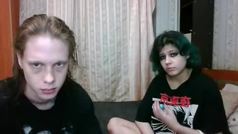 Snapshot of crystal_porn_love chatting on 02-26-25, 03:41 Crystal and Marcl online show from 02-26-25, 03:41