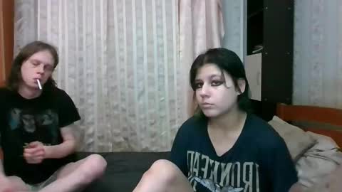 Snapshot of crystal_porn_love chatting on 03-05-25, 02:56 Crystal and Marcl online show from 03-05-25, 02:56