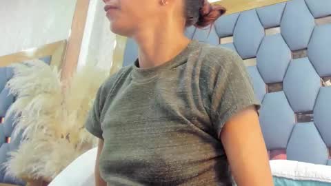 Snapshot of crystal_sm chatting on 10-26-25, 03:12 crystal_sm online show from 10-26-25, 03:12