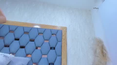 crystal_sm online show from 07-25-26, 03:15