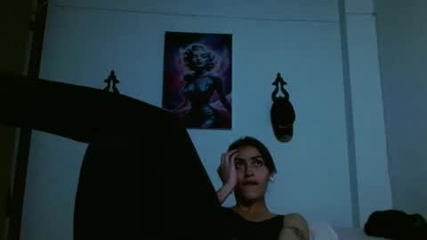 Crystal Blaze online show from 04-23-26, 06:58