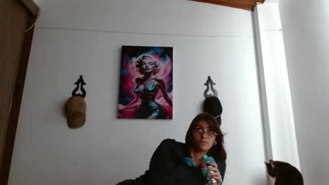 Snapshot of crystal_starx chatting on 04-28-26, 05:40 Crystal Blaze online show from 04-28-26, 05:40