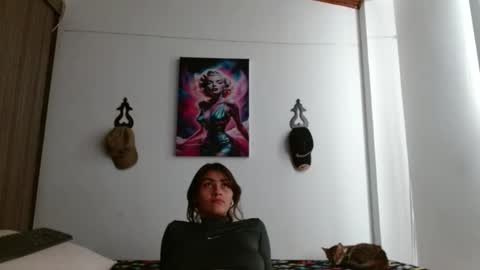 Snapshot of crystal_starx chatting on 05-08-26, 07:08 Crystal Blaze online show from 05-08-26, 07:08