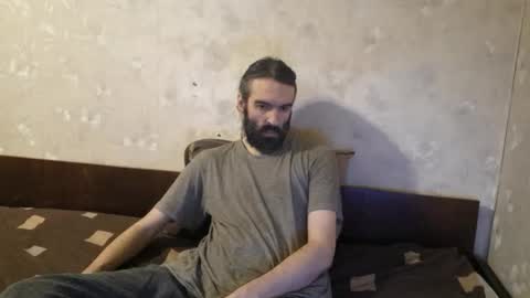 Snapshot of crystal_vibe chatting on 12-23-25, 06:22 Crystallax online show from 12-23-25, 06:22