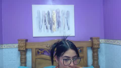 I AM CRYSTAL online show from 12-16-25, 07:19