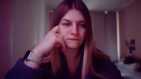 crystalblush01 online show from 04-27-26, 06:22