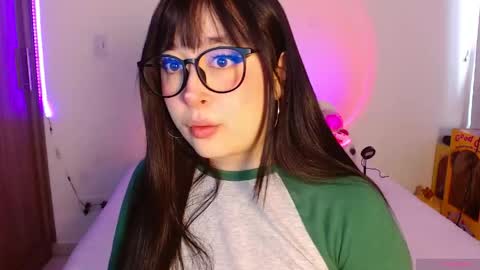 Olivia  online show from 04-23-26, 12:29