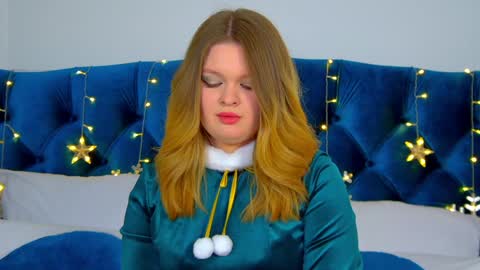 Snapshot of crystallyons chatting on 12-25-24, 01:09 Crystal online show from 12-25-24, 01:09