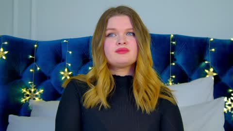 Snapshot of crystallyons chatting on 12-27-24, 02:22 Crystal online show from 12-27-24, 02:22