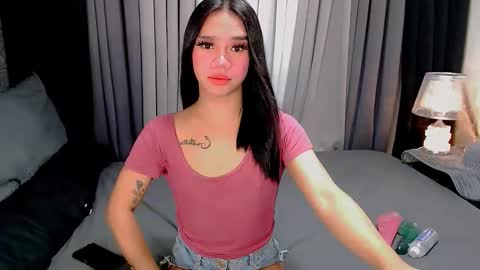 bea takashi  online show from 10-27-25, 08:51