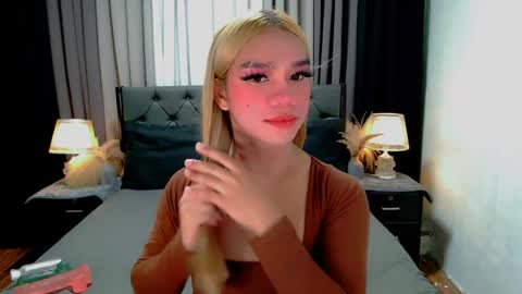 bea takashi  online show from 04-25-26, 01:41