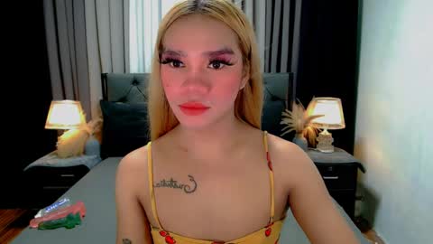 Snapshot of crytastal_lust1212 chatting on 05-02-26, 09:25 bea takashi online show from 05-02-26, 09:25