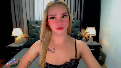 Snapshot of crytastal_lust1212 chatting on 05-16-26, 10:36 bea takashi online show from 05-16-26, 10:36