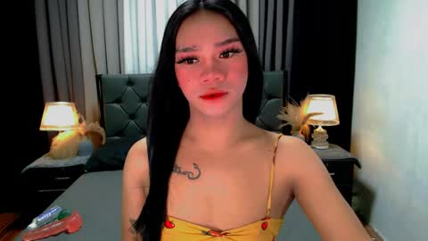 Snapshot of crytastal_lust1212 chatting on 05-26-26, 09:16 bea takashi online show from 05-26-26, 09:16
