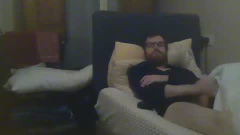 Snapshot of cs014g8493 chatting on 12-04-24, 01:36 chris online show from 12-04-24, 01:36