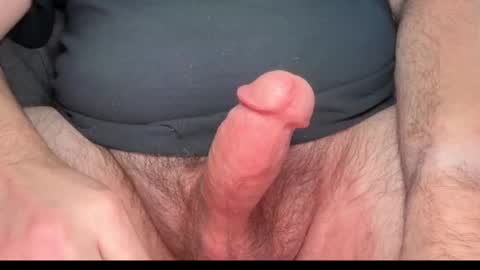 Snapshot of cuatropuntos chatting on 02-25-25, 09:02 Robert online show from 02-25-25, 09:02