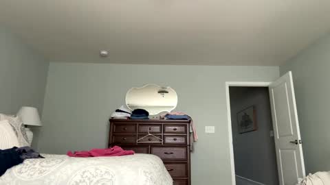 Snapshot of cubantooo chatting on 05-28-26, 01:08 Cubantooo online show from 05-28-26, 01:08