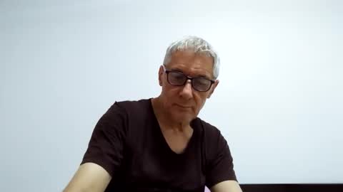 Snapshot of cucaio18 chatting on 04-29-26, 02:15 BIG UNCUT HARD COCK online show from 04-29-26, 02:15