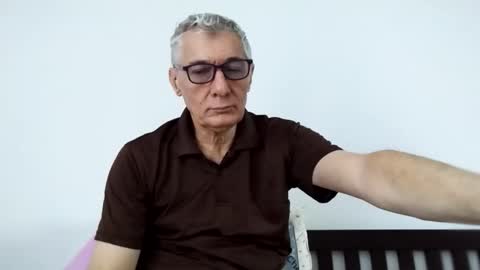 Snapshot of cucaio18 chatting on 05-10-26, 01:11 BIG UNCUT HARD COCK online show from 05-10-26, 01:11