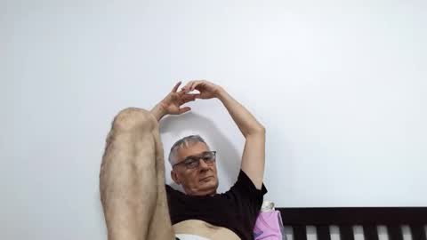 Snapshot of cucaio18 chatting on 05-18-26, 04:18 BIG UNCUT HARD COCK online show from 05-18-26, 04:18