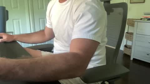 cuckgriff23 online show from 05-28-26, 04:59