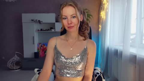 Alexia online show from 12-21-24, 07:13
