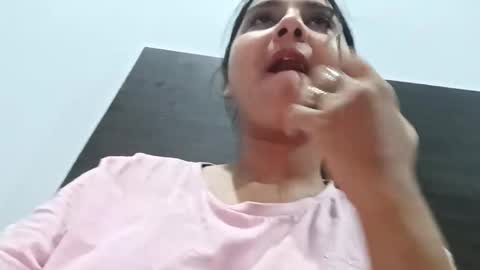 cuddlemuffins online show from 04-15-26, 07:32