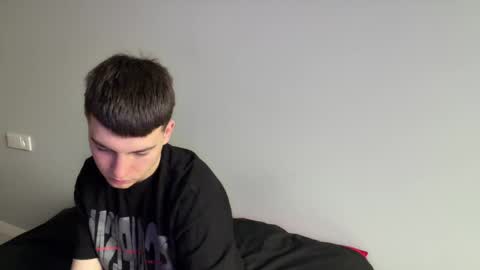 Max online show from 04-23-26, 07:41