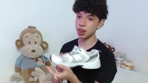 Cuddly online show from 11-03-25, 05:31